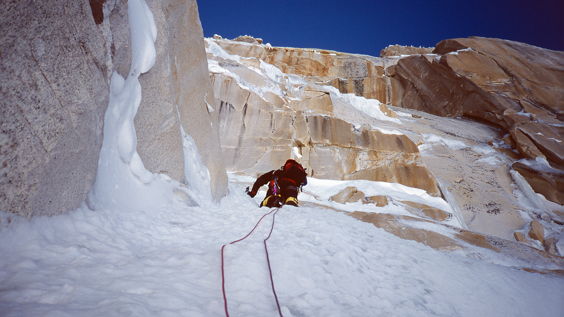 Mike van Berkel boven overhang, Thalay Sagar